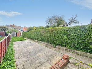 Station Road- click for photo gallery